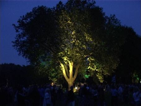 Krefeld : Burg- und Park Linn im Rahmen der Illumina 2002
